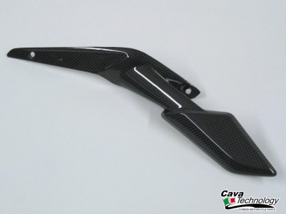 Protezione Bassa Forcellone in carbonio per MV AGUSTA Brutale 
675 / 800