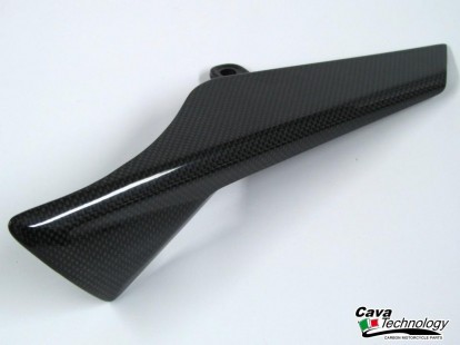 Protezione Superiore Catena in carbonio per MV AGUSTA Brutale 
920 / 990 / 1090