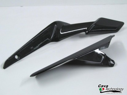 Kit Protezioni Forcellone in carbonio per MV AGUSTA Rivale 
800