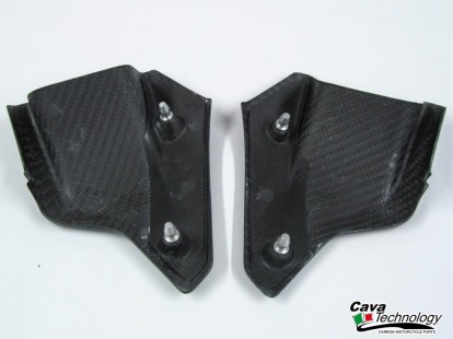 Estrattori 
Aria in carbonio per MV AGUSTA Brutale 
675 / 800