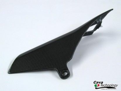 Protezione Superiore 
Catena in carbonio per MV AGUSTA F4 
fino al 2010