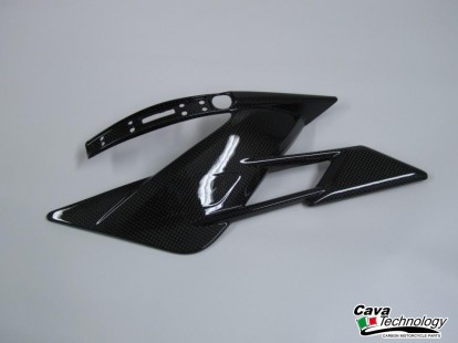 Protezione Inferiore 
Catena in carbonio per MV AGUSTA Brutale 
920 / 990 / 1090